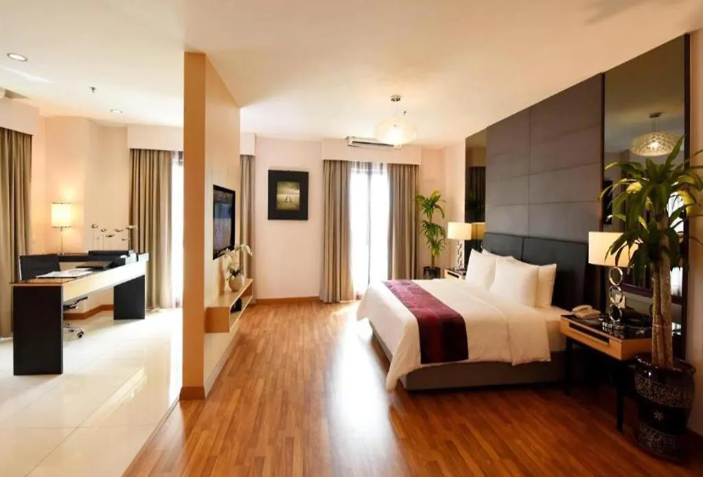 Imperial Heritage Hotel Melaka I City Centre I Free Wifi I Free Parking L Free Club Lounge Access  Malacca