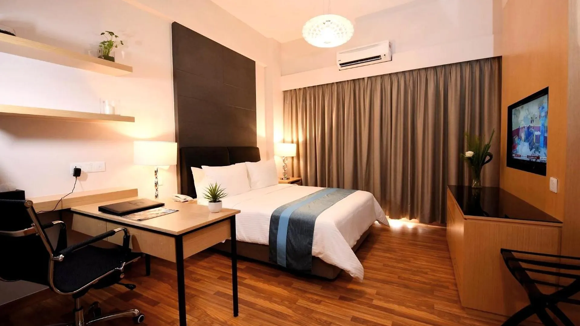 ****  Imperial Heritage Hotel Melaka I City Centre I Free Wifi I Free Parking L Free Club Lounge Access Малайзия